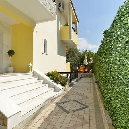 Erodios Lejlighedshotel 3*