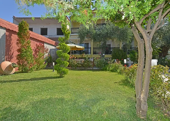 Erodios Aparthotel 3*