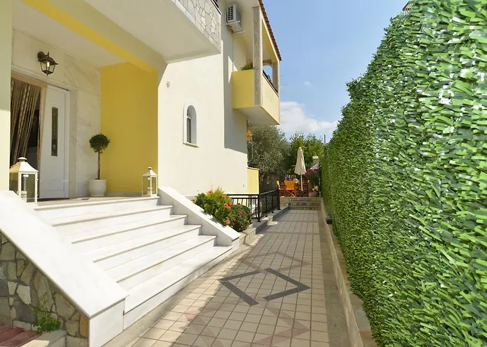 Erodios Hotel apartamentowy 3*